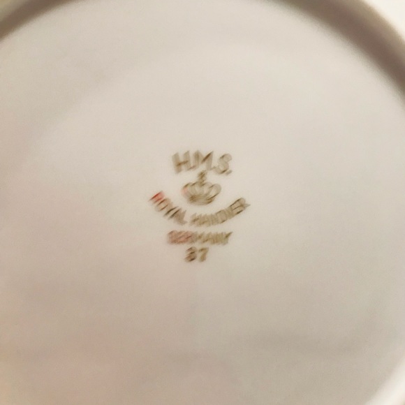 Vintage Bavarian Royal Hanover Fruit Plate Reticulated Rim Gold Trim 7.5” - Picture 6 of 7